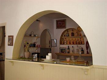 Magas 2* Mykonos Town